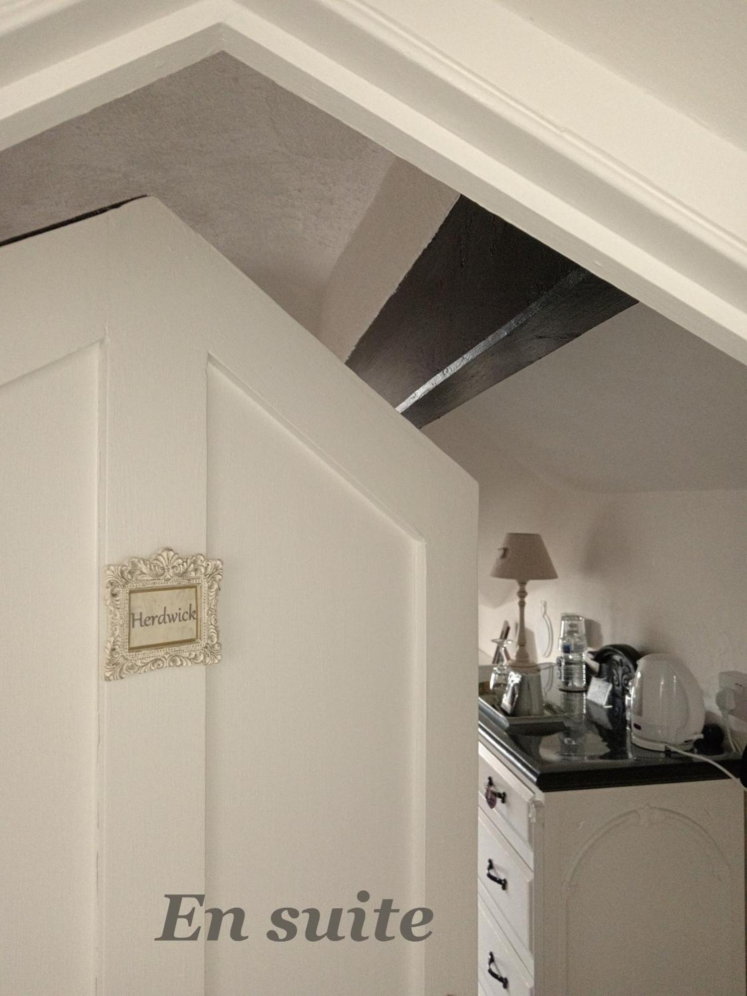Puddle Duck Lodge - Adults Only Bowness-on-Windermere Zimmer foto